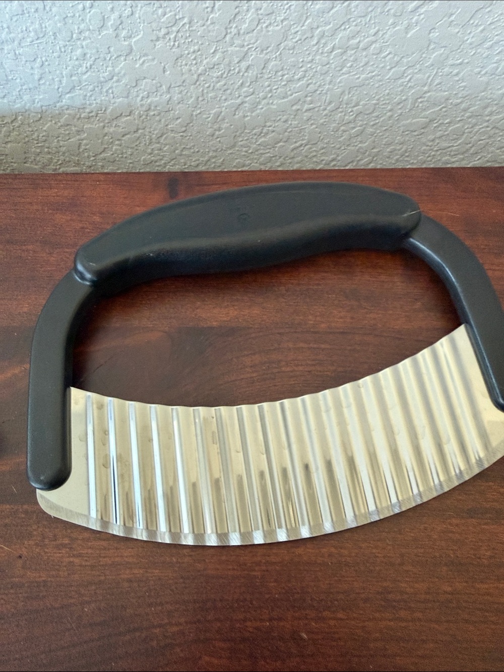 Pampered Chef Handheld Rocking Slicer/Chopper - Picture 3 of 4